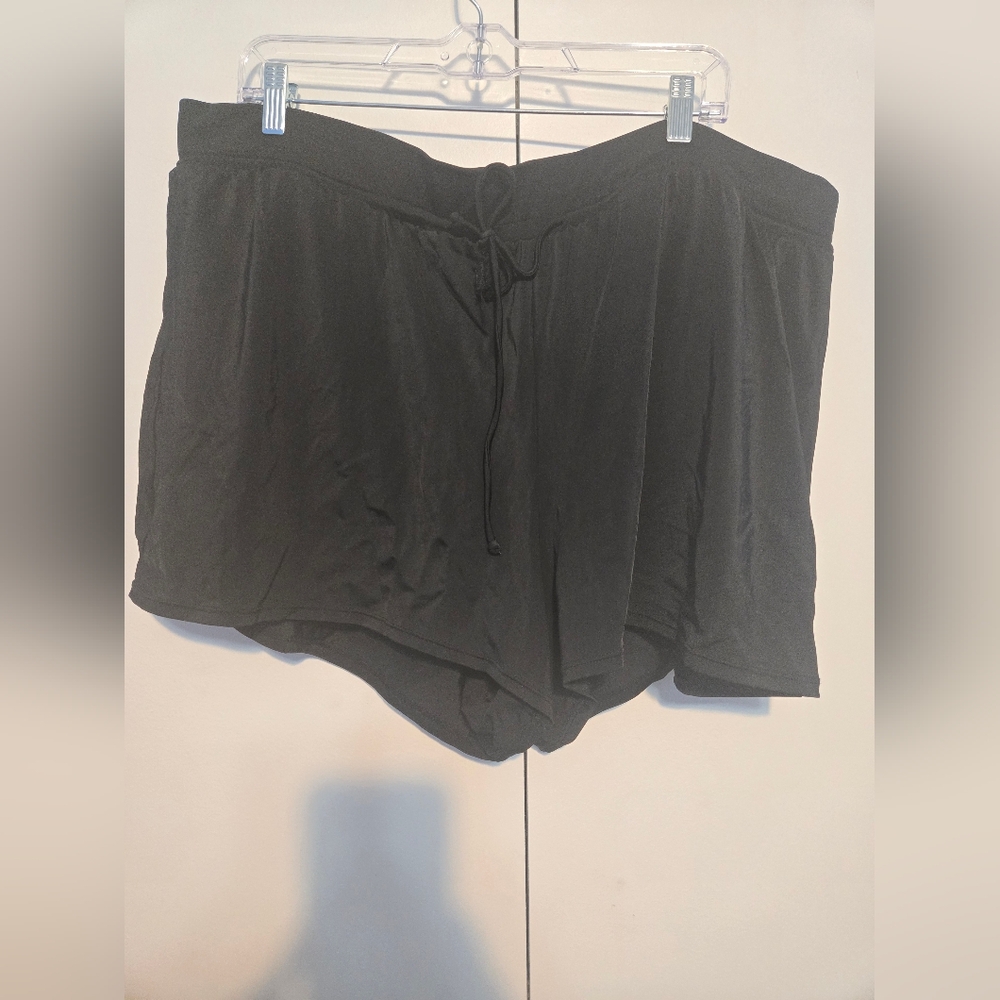 EVRI Black Swim Shorts with‎ Draw String